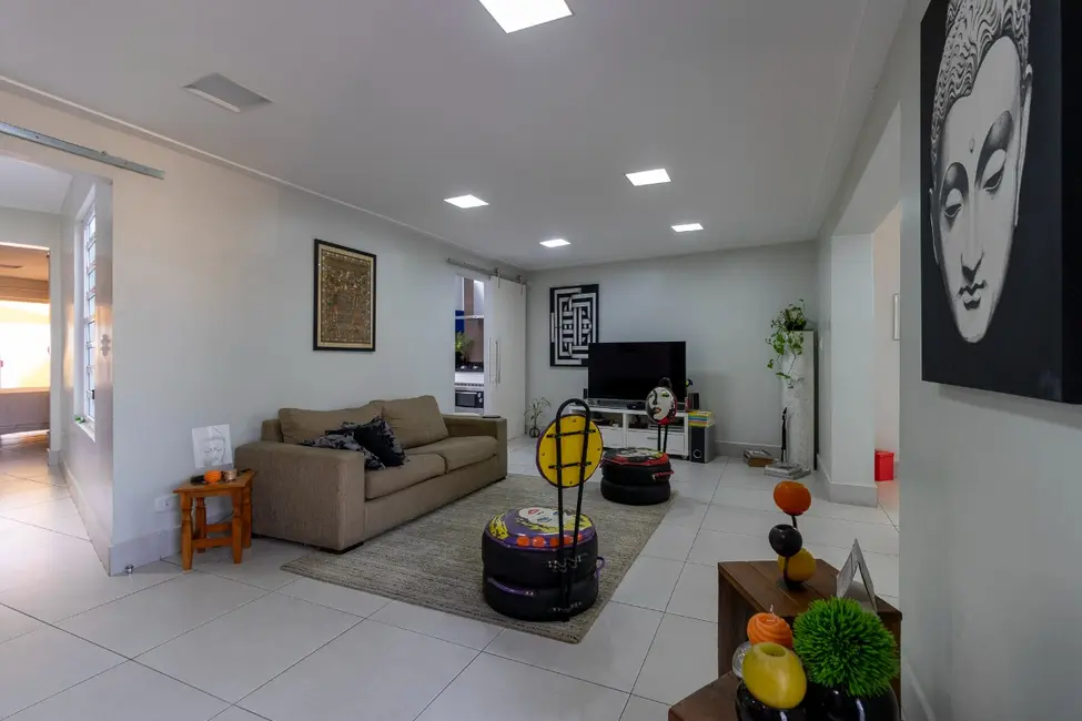 Foto 2 de Casa com 3 quartos à venda, 220m2 em Vila Monumento, São Paulo - SP