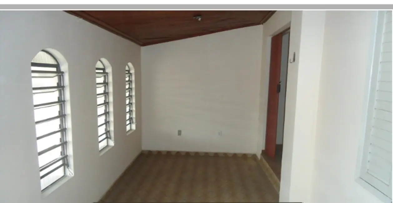 Foto 6 de Casa com 2 quartos à venda, 162m2 em Tremembé, São Paulo - SP