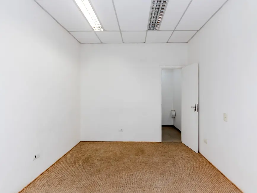 Foto 8 de Casa à venda, 200m2 em Vila Romana, São Paulo - SP