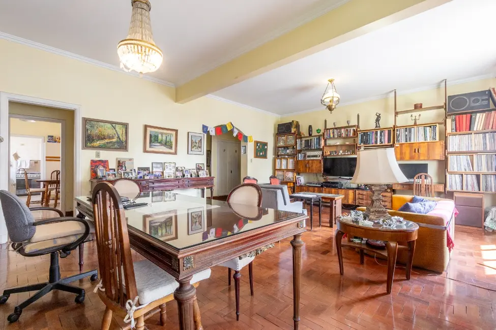 Apartamento com 3 quartos à venda, 212m2 em Consolação, São Paulo - SP - imagem 4 Foto 4 de Apartamento com 3 quartos à venda, 212m2 em Consolação, São Paulo - SP