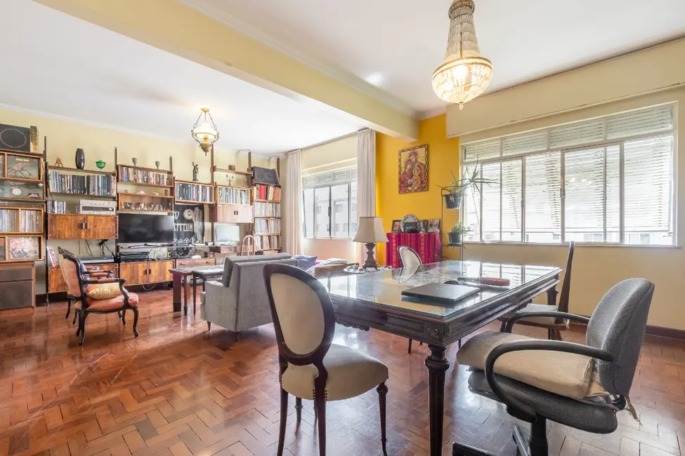 Apartamento com 3 quartos à venda, 212m2 em Consolação, São Paulo - SP - imagem 2 Foto 2 de Apartamento com 3 quartos à venda, 212m2 em Consolação, São Paulo - SP