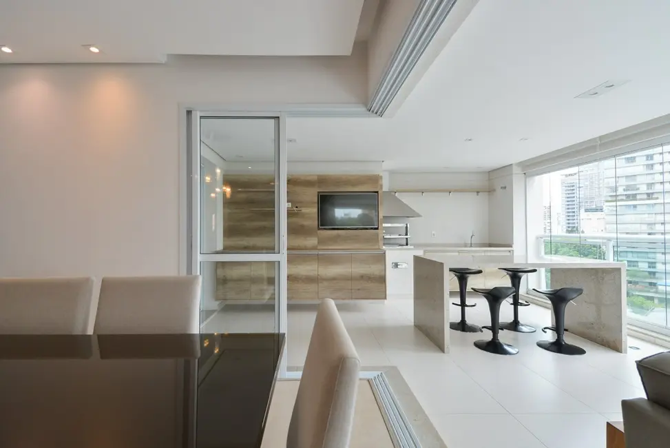 Apartamento com 3 quartos à venda, 157m2 em Vila Nova Conceição, São Paulo - SP - imagem 5 Foto 5 de Apartamento com 3 quartos à venda, 157m2 em Vila Nova Conceição, São Paulo - SP