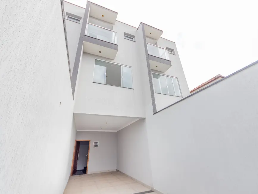 Sobrado com 3 quartos à venda, 135m2 em Vila Cunha Bueno, São Paulo - SP - imagem 3 Foto 3 de Sobrado com 3 quartos à venda, 135m2 em Vila Cunha Bueno, São Paulo - SP