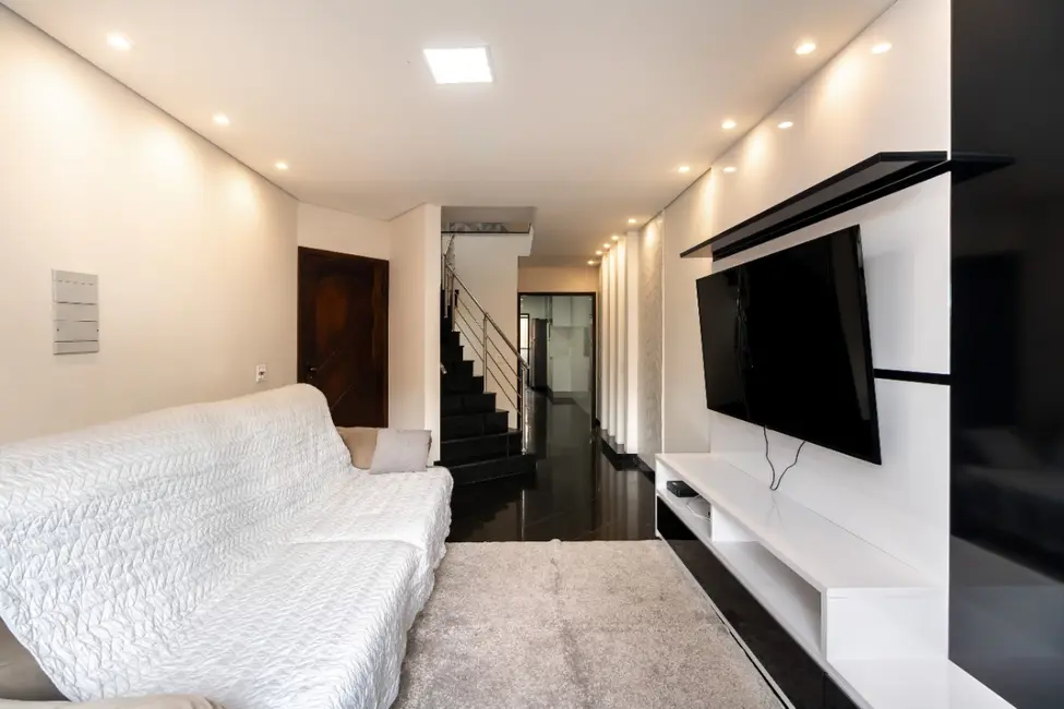 Foto 9 de Sobrado com 3 quartos à venda, 125m2 em Vila Ivg, São Paulo - SP