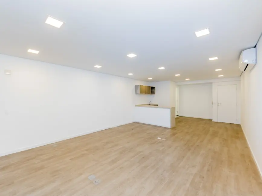 Sala Comercial à venda, 50m2 em Vila Romana, São Paulo - SP - imagem 5 Foto 5 de Sala Comercial à venda, 50m2 em Vila Romana, São Paulo - SP