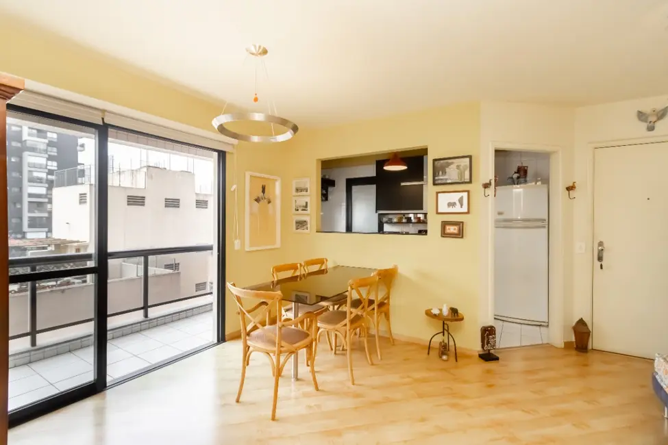 Apartamento com 2 quartos à venda, 70m2 em Cerqueira César, São Paulo - SP - imagem 3 Foto 3 de Apartamento com 2 quartos à venda, 70m2 em Cerqueira César, São Paulo - SP