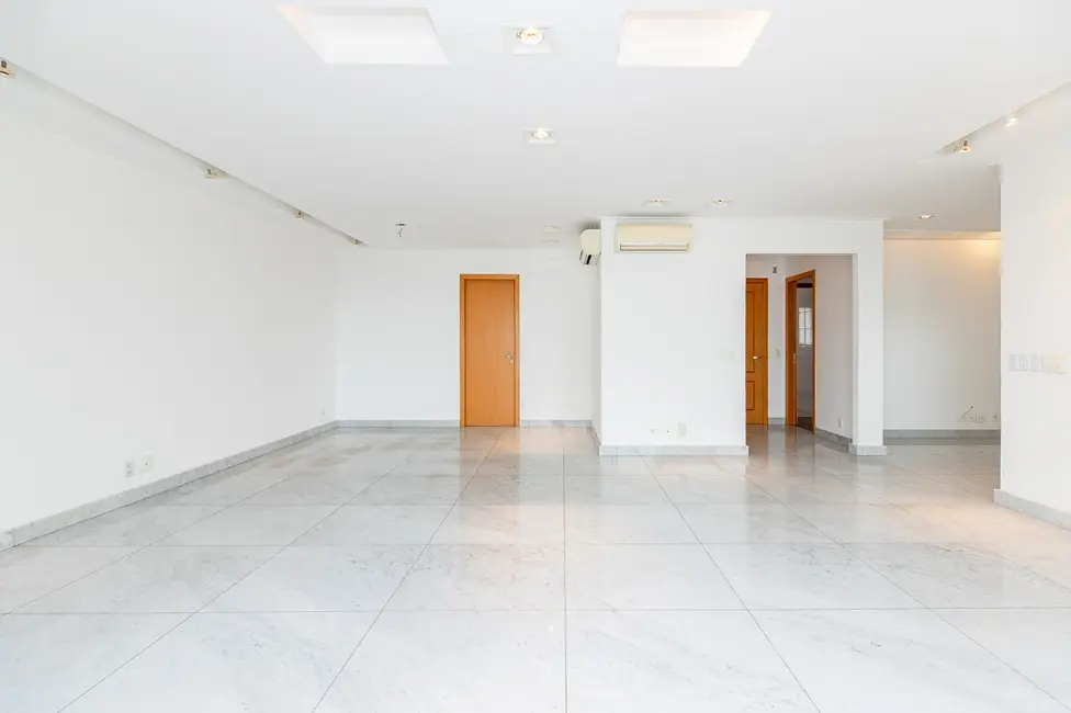 Foto 7 de Apartamento com 3 quartos à venda, 190m2 em Jardim Paulista, São Paulo - SP