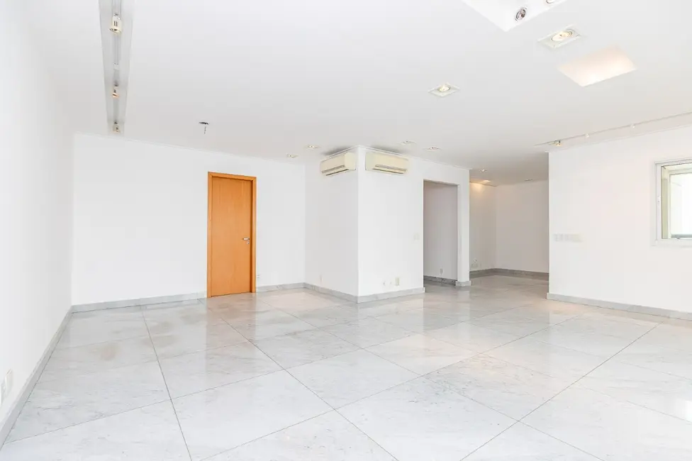 Foto 6 de Apartamento com 3 quartos à venda, 190m2 em Jardim Paulista, São Paulo - SP