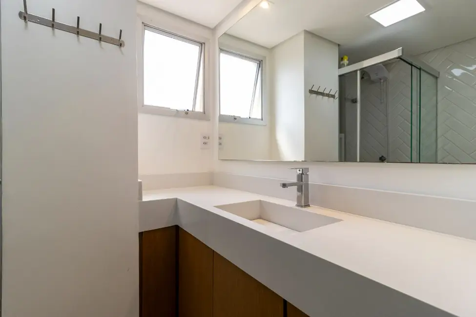 Apartamento com 2 quartos à venda, 62m2 em Santo Amaro, São Paulo - SP - imagem 4 Foto 4 de Apartamento com 2 quartos à venda, 62m2 em Santo Amaro, São Paulo - SP