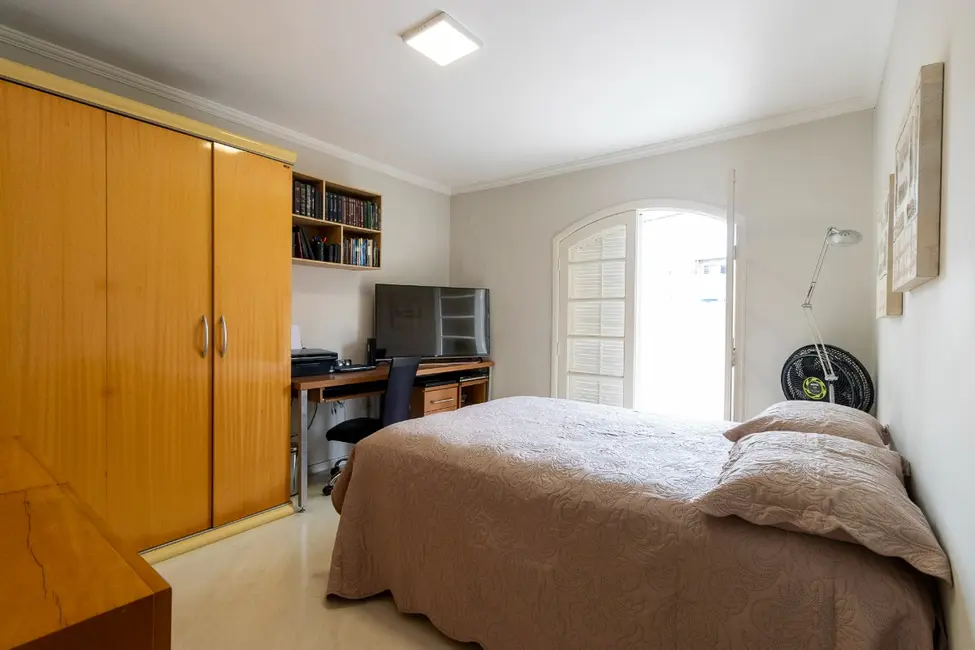 Foto 9 de Sobrado com 3 quartos à venda, 280m2 em Jardim Icaraí, São Paulo - SP