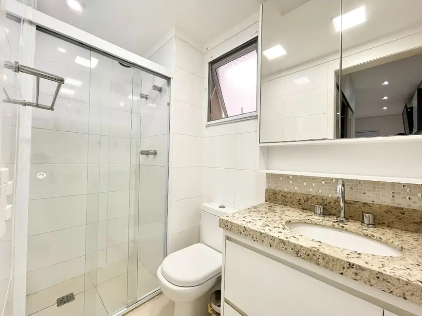 Apartamento com 2 quartos à venda, 98m2 em Aclimação, São Paulo - SP - imagem 4 Foto 4 de Apartamento com 2 quartos à venda, 98m2 em Aclimação, São Paulo - SP