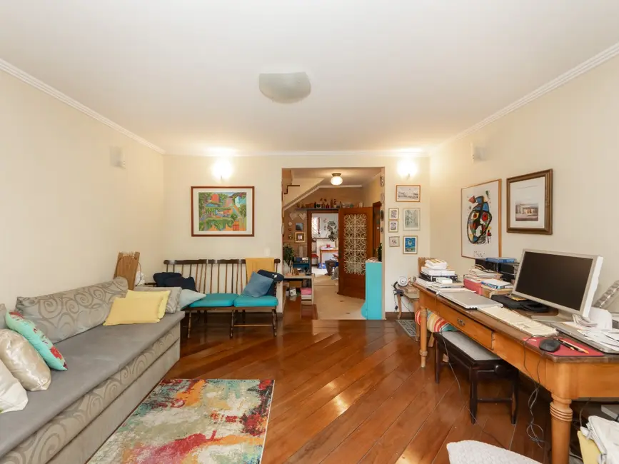 Foto 4 de Casa com 3 quartos à venda, 220m2 em Vila Mariana, São Paulo - SP