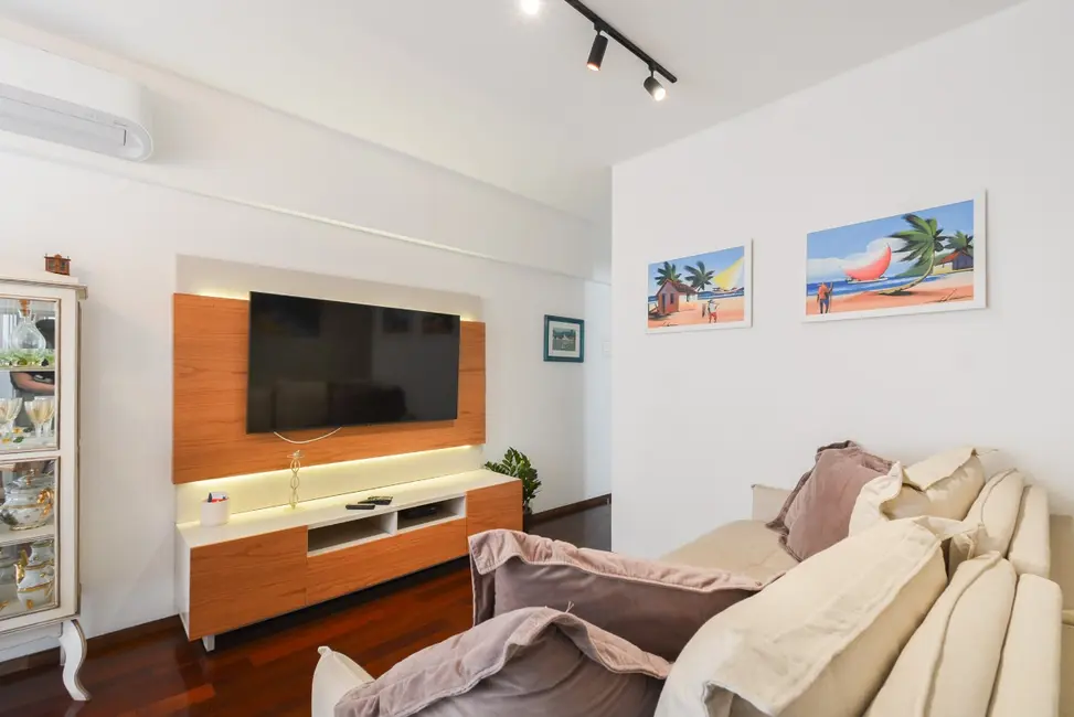 Foto 4 de Apartamento com 3 quartos à venda, 64m2 em Cambuci, São Paulo - SP