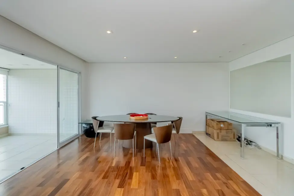 Foto 5 de Apartamento com 3 quartos à venda, 184m2 em Real Parque, São Paulo - SP