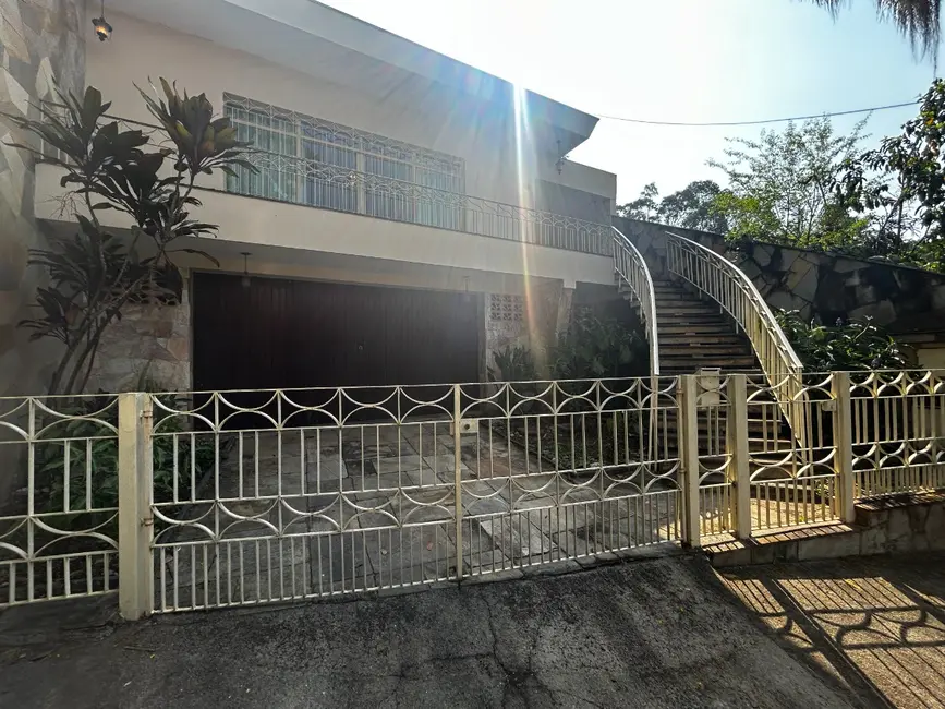 Foto 3 de Casa com 4 quartos à venda, 240m2 em Vila Albertina, São Paulo - SP