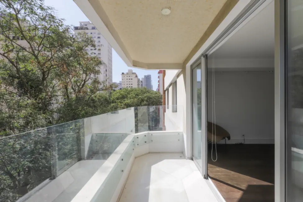 Foto 5 de Apartamento com 3 quartos à venda, 230m2 em Cerqueira César, São Paulo - SP