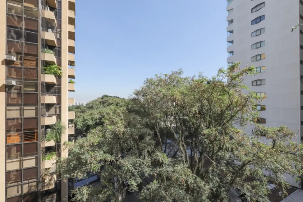 Foto 4 de Apartamento com 3 quartos à venda, 230m2 em Cerqueira César, São Paulo - SP