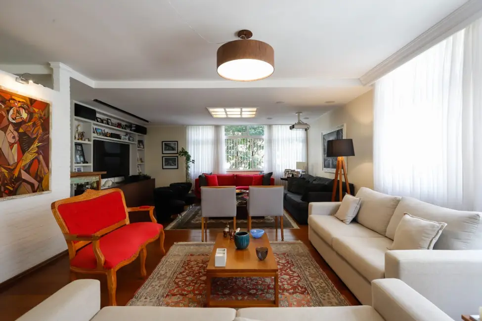 Foto 6 de Apartamento com 3 quartos para alugar, 198m2 em Higienópolis, São Paulo - SP