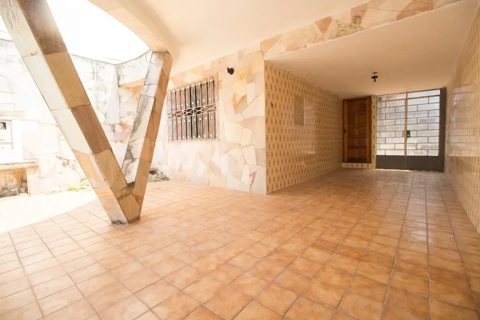 Foto 2 de Casa com 2 quartos à venda, 125m2 em Jardim Santa Emília, São Paulo - SP