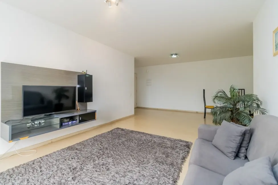 Apartamento com 3 quartos à venda, 107m2 em Água Branca, São Paulo - SP - imagem 3 Foto 3 de Apartamento com 3 quartos à venda, 107m2 em Água Branca, São Paulo - SP