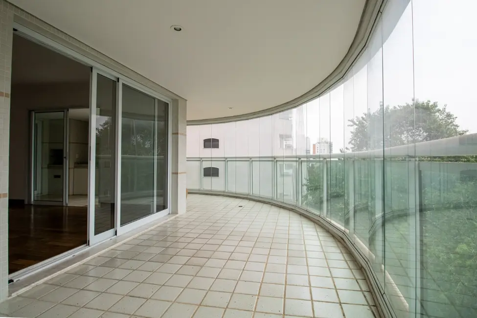 Foto 4 de Apartamento com 4 quartos à venda, 438m2 em Pacaembu, São Paulo - SP