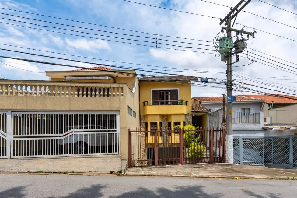 Sobrado com 3 quartos à venda, 191m2 em Alto da Lapa, São Paulo - SP - imagem 2 Foto 2 de Sobrado com 3 quartos à venda, 191m2 em Alto da Lapa, São Paulo - SP