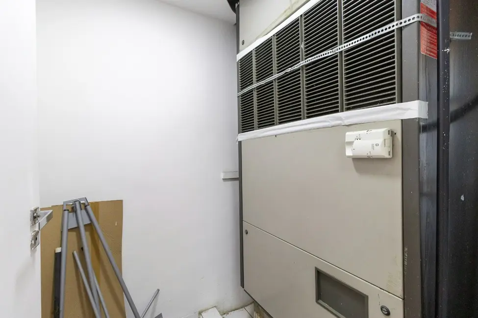 Sala Comercial à venda, 186m2 em Chácara Santo Antônio (Zona Sul), São Paulo - SP - imagem 9 Foto 9 de Sala Comercial à venda, 186m2 em Chácara Santo Antônio (Zona Sul), São Paulo - SP