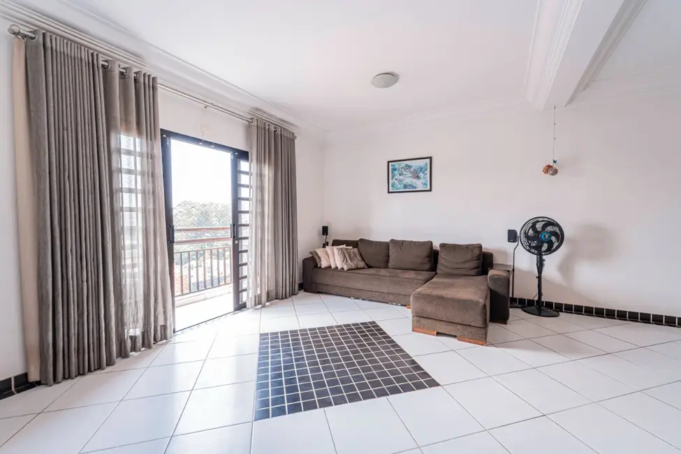 Foto 4 de Casa com 3 quartos à venda, 305m2 em Vila Morse, São Paulo - SP