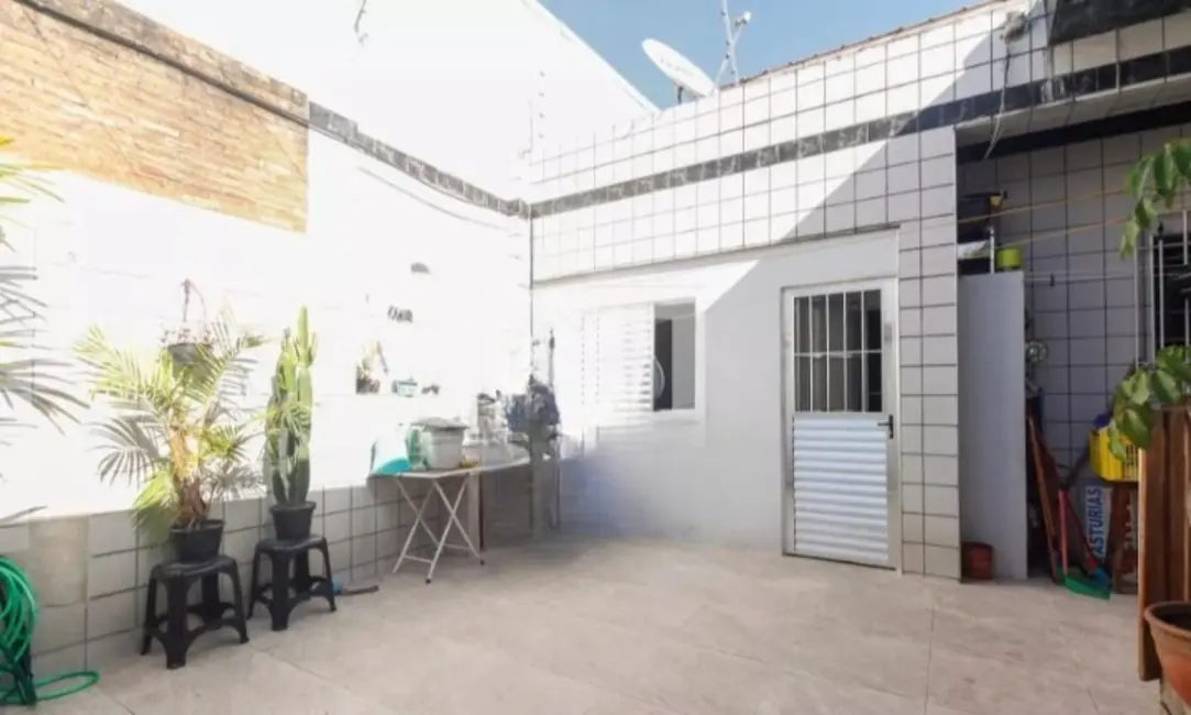 Foto 2 de Casa com 3 quartos à venda, 117m2 em Guaiaúna, São Paulo - SP