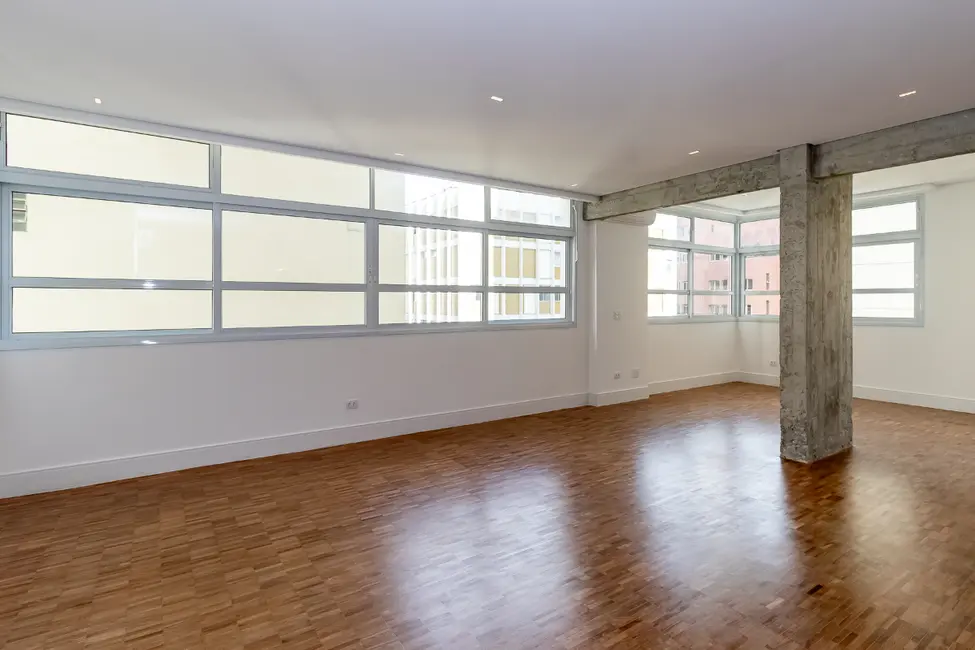 Apartamento com 3 quartos à venda, 213m2 em Cerqueira César, São Paulo - SP - imagem 2 Foto 2 de Apartamento com 3 quartos à venda, 213m2 em Cerqueira César, São Paulo - SP