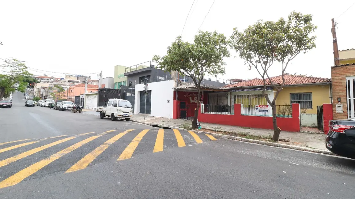 Foto 2 de Casa com 4 quartos à venda, 197m2 em Parque Peruche, São Paulo - SP