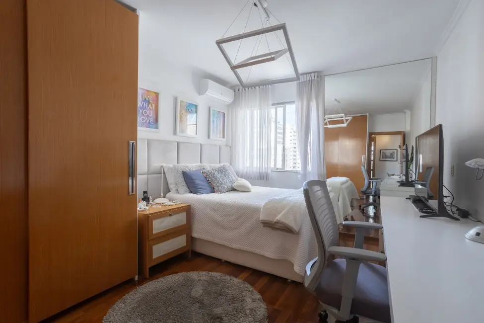 Apartamento com 3 quartos à venda, 228m2 em Itaim Bibi, São Paulo - SP - imagem 9 Foto 9 de Apartamento com 3 quartos à venda, 228m2 em Itaim Bibi, São Paulo - SP