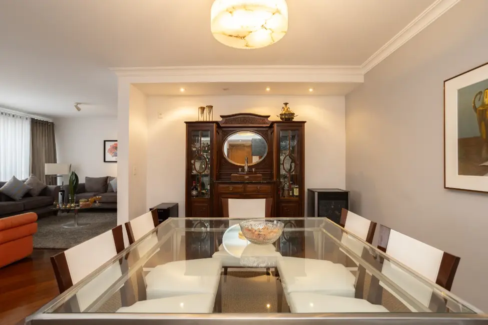 Apartamento com 3 quartos à venda, 228m2 em Itaim Bibi, São Paulo - SP - imagem 2 Foto 2 de Apartamento com 3 quartos à venda, 228m2 em Itaim Bibi, São Paulo - SP