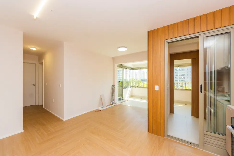 Apartamento com 2 quartos à venda, 82m2 em Moema, São Paulo - SP - imagem 3 Foto 3 de Apartamento com 2 quartos à venda, 82m2 em Moema, São Paulo - SP