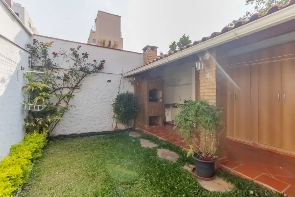 Casa com 3 quartos à venda, 151m2 em Caxingui, São Paulo - SP - imagem 8 Foto 8 de Casa com 3 quartos à venda, 151m2 em Caxingui, São Paulo - SP
