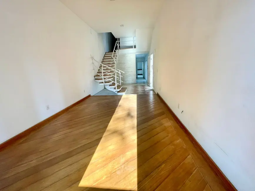 Foto 4 de Casa com 3 quartos à venda, 355m2 em Vila Regente Feijó, São Paulo - SP
