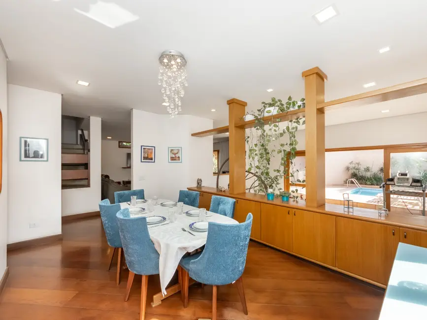 Sobrado com 4 quartos à venda, 367m2 em Butantã, São Paulo - SP - imagem 8 Foto 8 de Sobrado com 4 quartos à venda, 367m2 em Butantã, São Paulo - SP