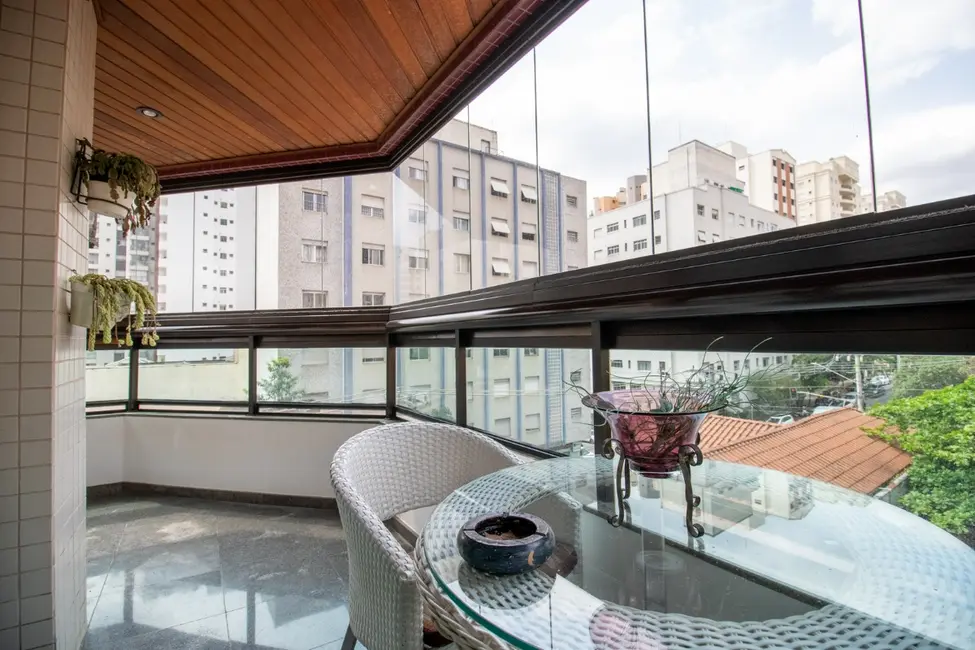 Apartamento com 3 quartos à venda, 221m2 em Perdizes, São Paulo - SP - imagem 2 Foto 2 de Apartamento com 3 quartos à venda, 221m2 em Perdizes, São Paulo - SP