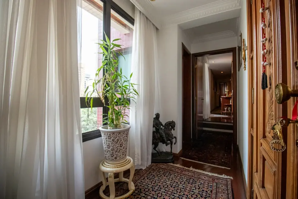 Apartamento com 3 quartos à venda, 221m2 em Perdizes, São Paulo - SP - imagem 6 Foto 6 de Apartamento com 3 quartos à venda, 221m2 em Perdizes, São Paulo - SP