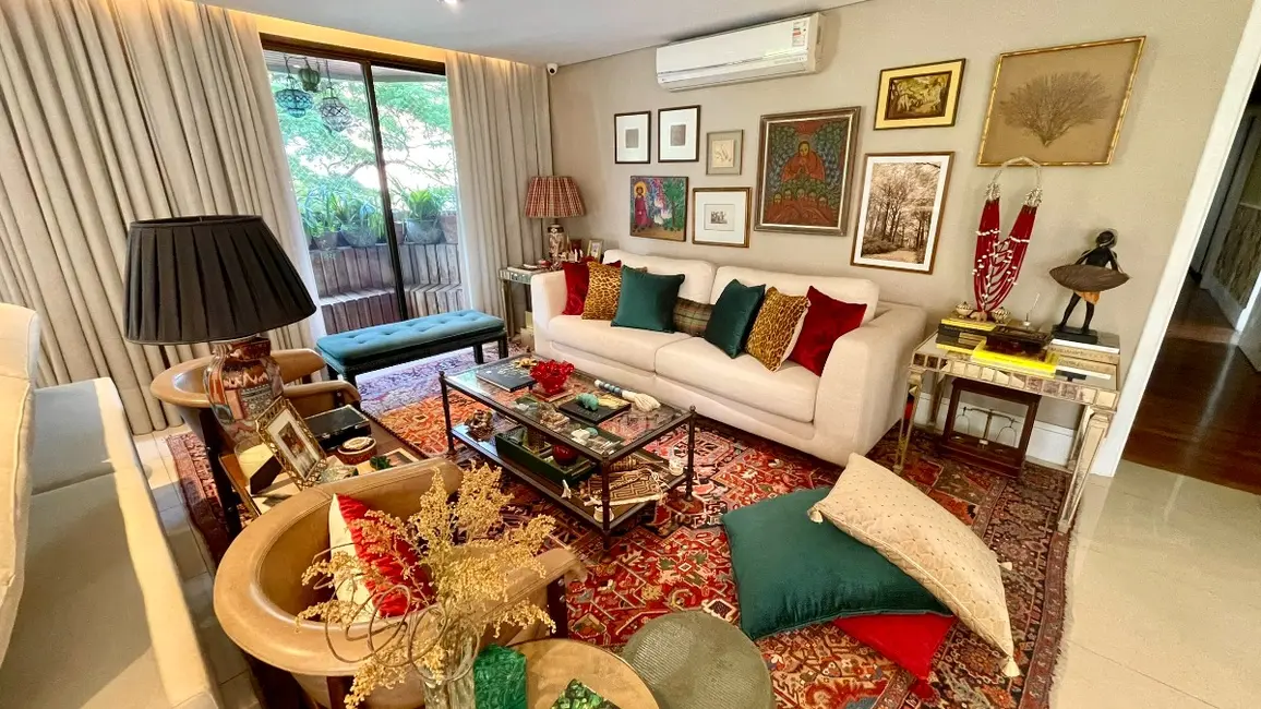 Apartamento com 3 quartos à venda, 240m2 em Campo Belo, São Paulo - SP - imagem 4 Foto 4 de Apartamento com 3 quartos à venda, 240m2 em Campo Belo, São Paulo - SP