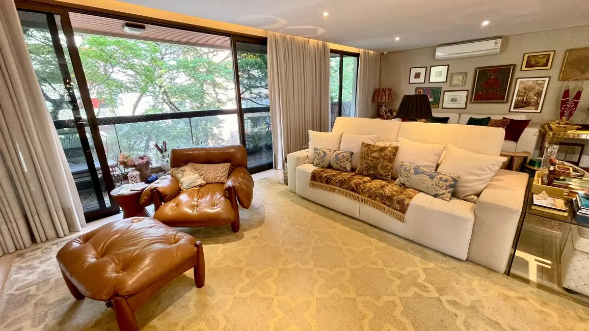 Foto 1 de Apartamento com 3 quartos à venda, 240m2 em Campo Belo, São Paulo - SP