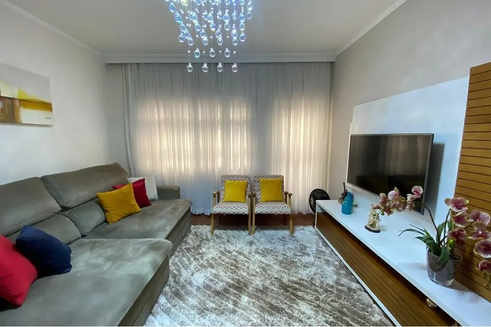 Casa com 3 quartos à venda, 220m2 em Vila Bertioga, São Paulo - SP - imagem 1 Foto 1 de Casa com 3 quartos à venda, 220m2 em Vila Bertioga, São Paulo - SP