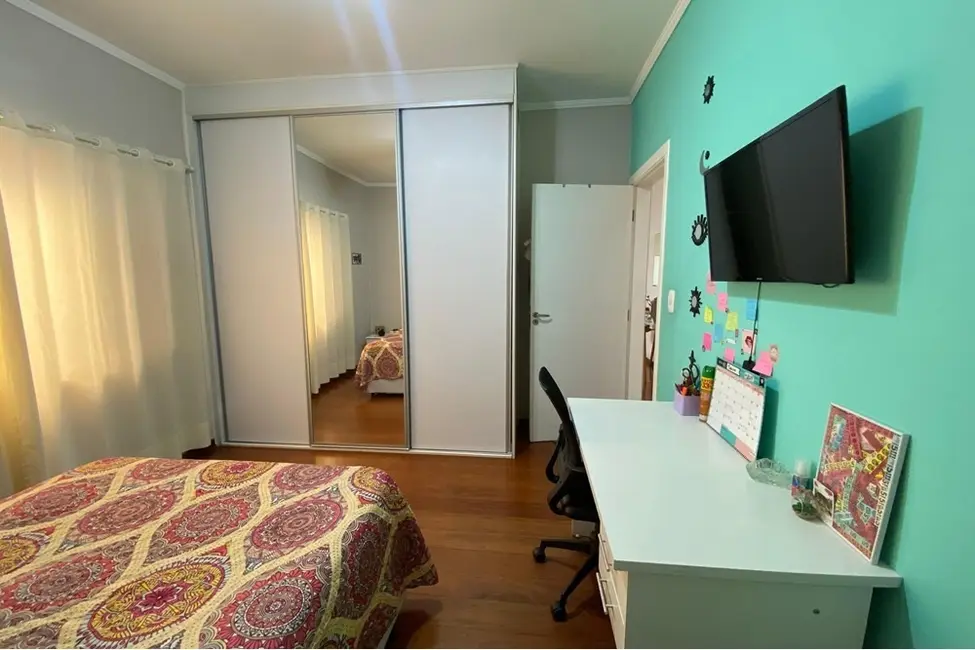 Casa com 3 quartos à venda, 220m2 em Vila Bertioga, São Paulo - SP - imagem 9 Foto 9 de Casa com 3 quartos à venda, 220m2 em Vila Bertioga, São Paulo - SP