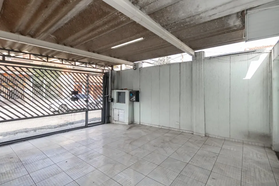 Foto 2 de Casa com 4 quartos à venda, 170m2 em Conjunto Residencial Santa Terezinha, São Paulo - SP