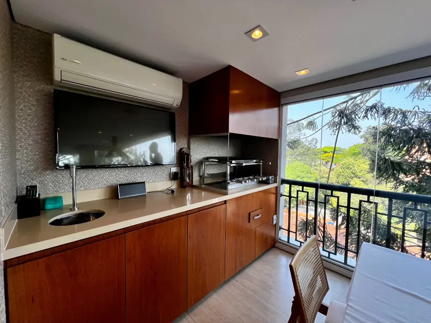 Foto 6 de Apartamento com 3 quartos à venda, 185m2 em Santo Amaro, São Paulo - SP