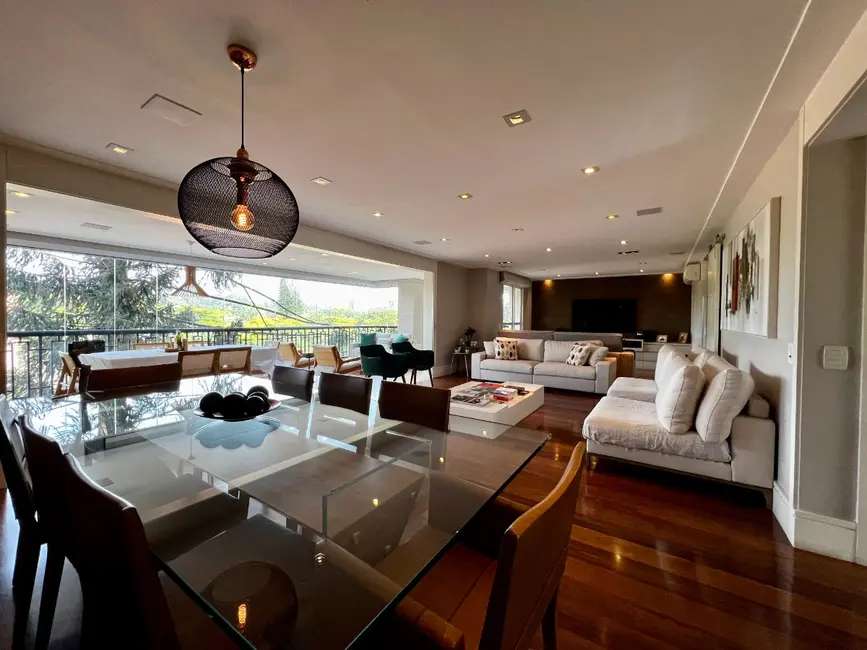 Foto 2 de Apartamento com 3 quartos à venda, 185m2 em Santo Amaro, São Paulo - SP
