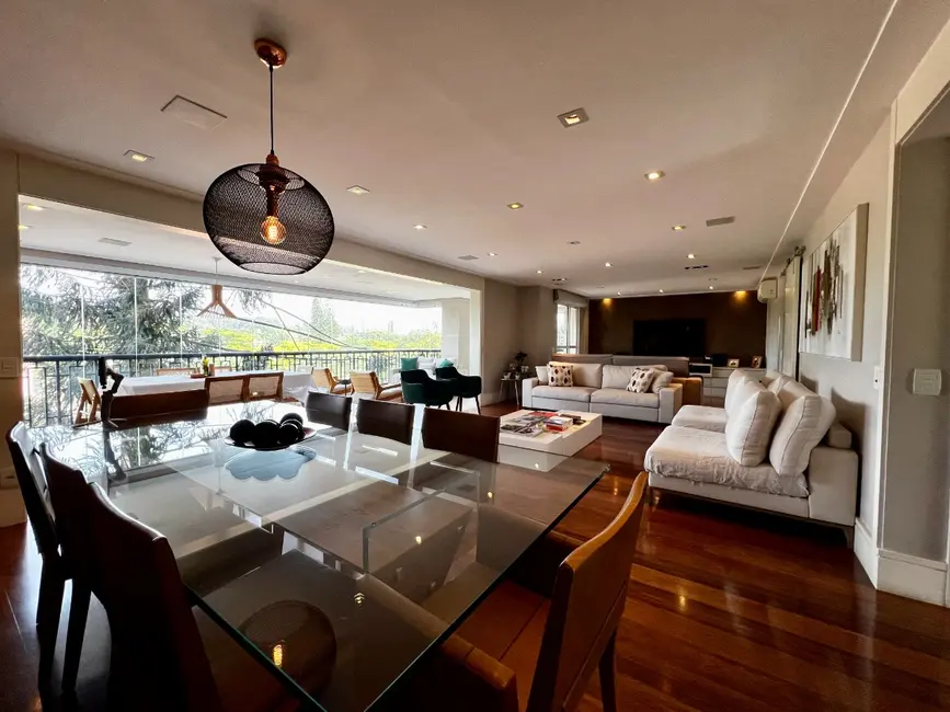 Foto 1 de Apartamento com 3 quartos à venda, 185m2 em Santo Amaro, São Paulo - SP