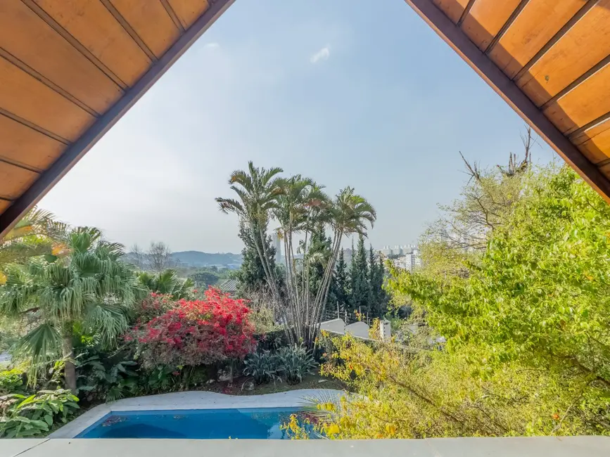 Sobrado com 4 quartos à venda, 391m2 em Vila Inah, São Paulo - SP - imagem 5 Foto 5 de Sobrado com 4 quartos à venda, 391m2 em Vila Inah, São Paulo - SP