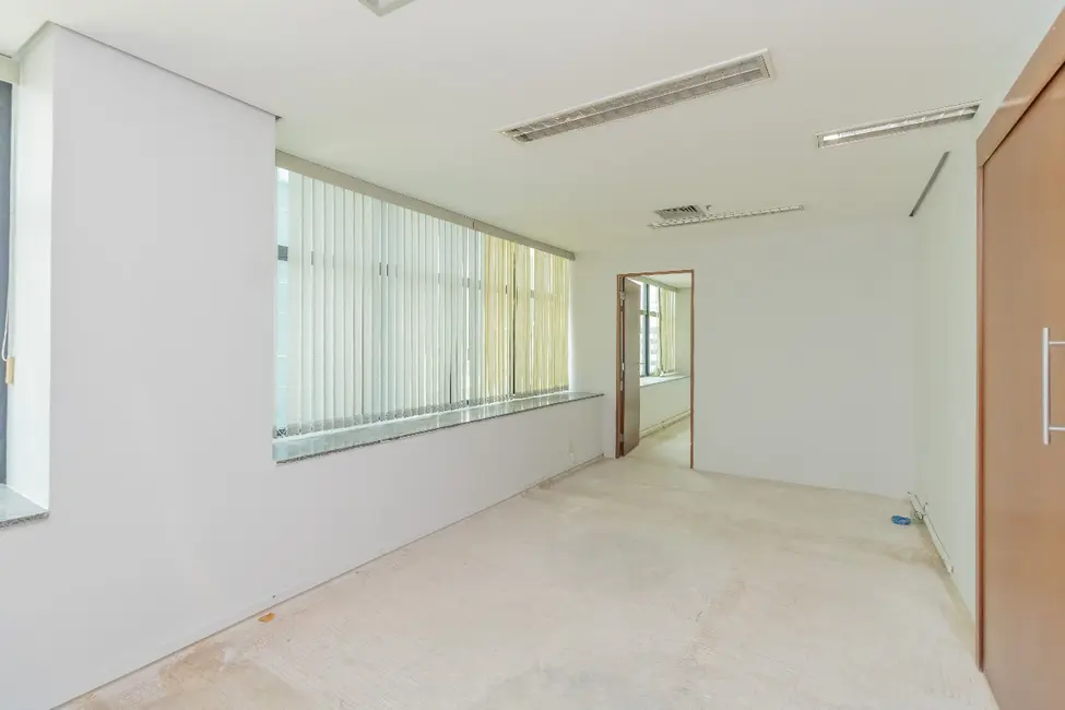 Sala Comercial à venda, 78m2 em Vila Olímpia, São Paulo - SP - imagem 6 Foto 6 de Sala Comercial à venda, 78m2 em Vila Olímpia, São Paulo - SP