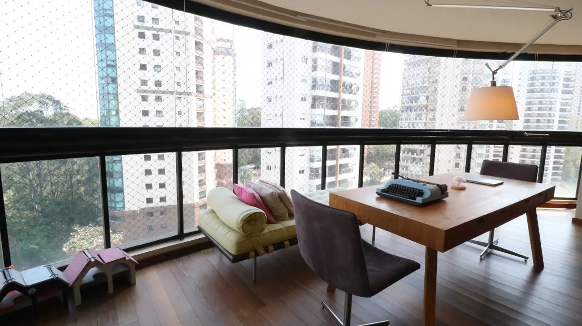 Foto 9 de Apartamento com 3 quartos à venda, 163m2 em Jardim Fonte do Morumbi, São Paulo - SP